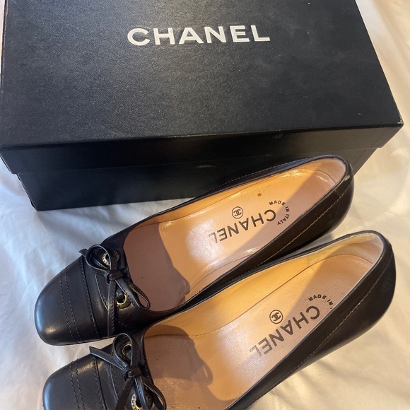 Chanel heels size 361/2